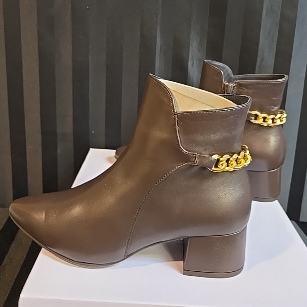 Women EU 36 & 37 Eric Michael Turin Cordero Brown Chain Accent Leather Zip Boots - Picture 6 of 16